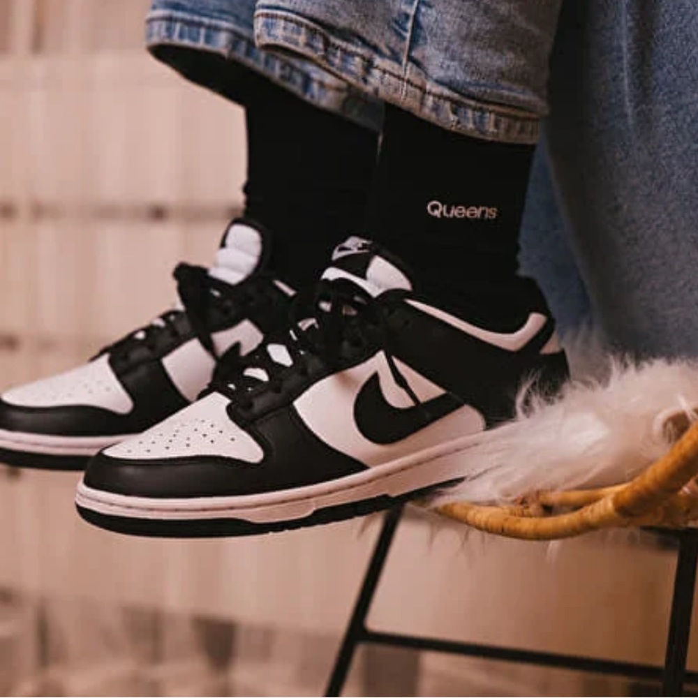 Nike Classic Black and White Low-Tops